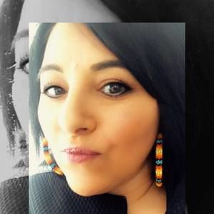 Meet your Posher, Kelly